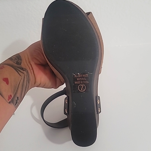 Platform wedges - summer sandals - Picture 2 of 2